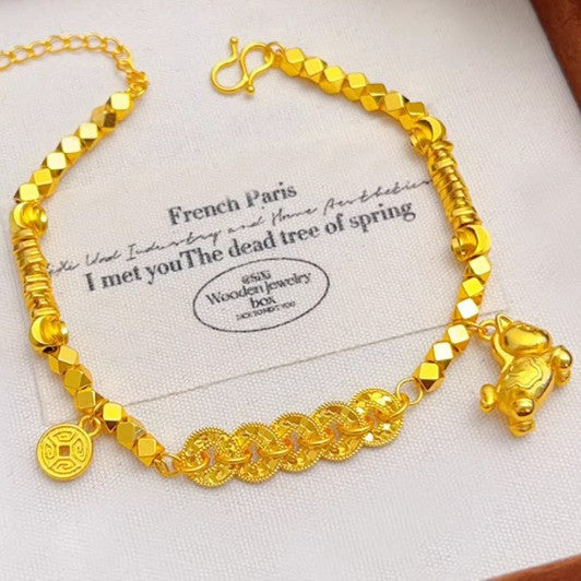 Stylish And Minimalist Alloy Bracelet For Women